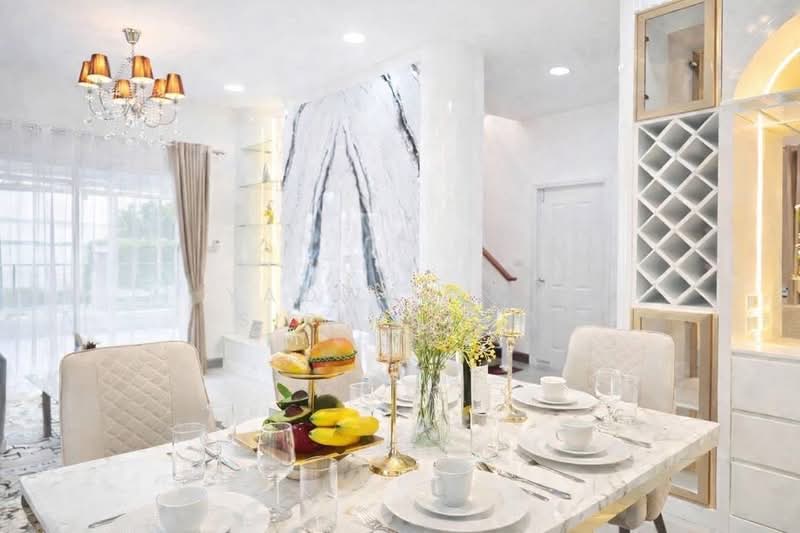 Lanceo nov pattaya, Chon Buri (Pattaya), Nong Pru, Bang Lamung (Pattaya), Chon Buri (Pattaya), 4 Bedrooms, 220 sqm, Single Detached House For Sale, by Yaowaluck Sirinapho, 500210037 - DDproperty.com