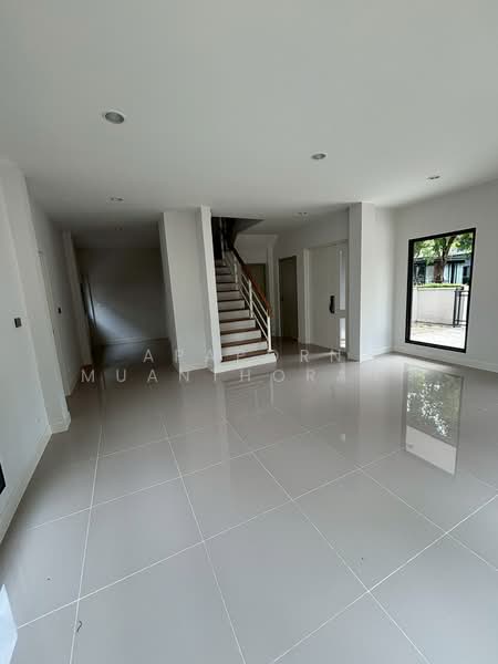 ขาย บ้านกลางเมือง The Edition สุขสวัสดิ์-พระราม3 ราคาถูกที่สุดในหมู่บ้าน, กรุงเทพ, ทุ่งครุ, ทุ่งครุ, กรุงเทพ, 220 ตร.ม., บ้านแฝด ขาย, โดย Apaporn Muanthorani, 500210040 - DDproperty.com