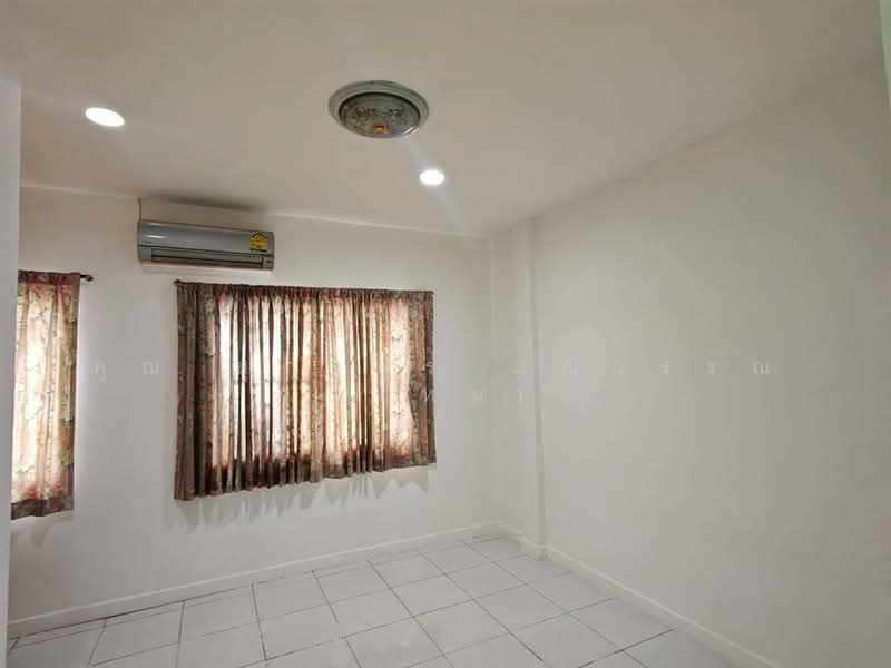 Muang Ramintra : เมืองประชา รามอินทรา, กรุงเทพ, สามวาตะวันตก, คลองสามวา, กรุงเทพ, 100 ตร.ม., ทาวน์เฮ้าส์ ขาย, โดย คุณ สุภาพร มณีวรรณ (ใหม่), 500210043 - DDproperty.com