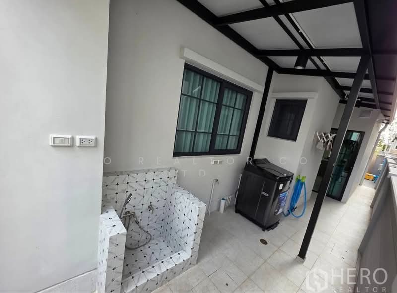 Centro Bangna, Samut Prakan, 111 Soi 3, Bang Kaeo, Bang Plee, Samut Prakan, 4 Bedrooms, 265 sqm, Single Detached House For Sale, by Hero Realtor Co., Ltd., 500210046 - DDproperty.com