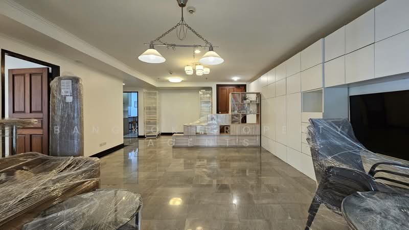 Le Raffine Sukhumvit 24, Bangkok, Soi Sukhumvit 24, Khong Tan, Khlong Toei, Bangkok, 2 Bedrooms, 166 sqm, Condo For Rent, by BANGKOK PROPERTY AGENTS, 500210049 - DDproperty.com