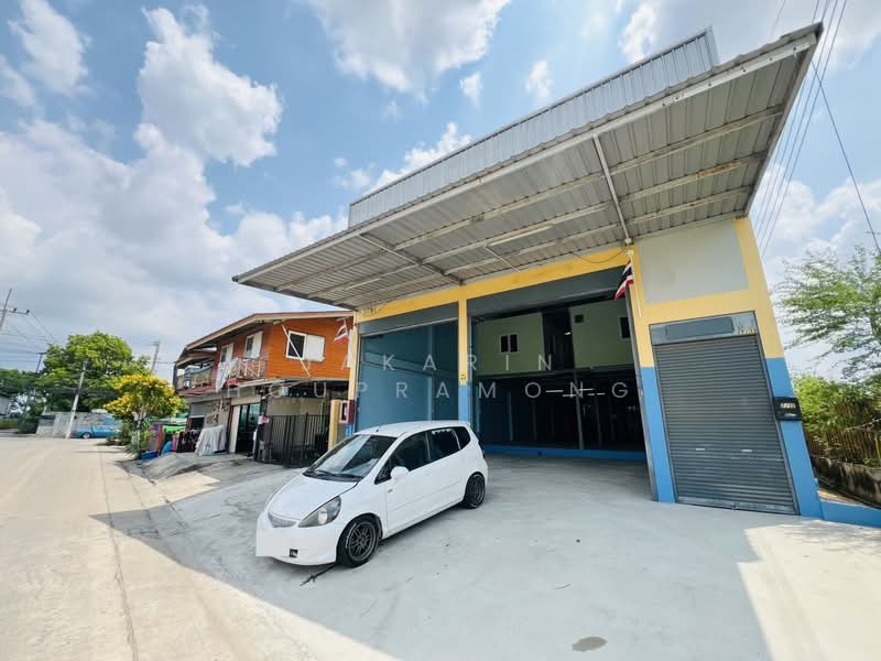 ให้เช่าโกดัง ลาดหลุมแก้ว ปทุมธานี โกดัง 2 ชั้น 420 ตรม ใกล้ถนนกาญจนา, ปทุมธานี, ลาดหลุมแก้ว, ลาดหลุมแก้ว, ปทุมธานี, 420 ตร.ม., โกดัง-โรงงาน ให้เช่า, โดย Jakarin Houpramong, 500210061 - DDproperty.com