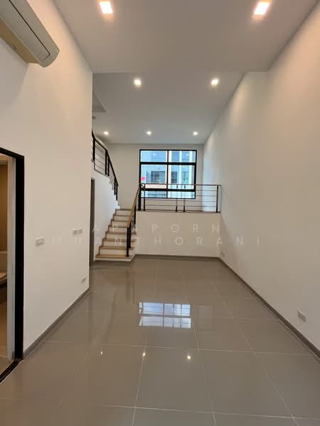 For Sale - 🏡บ้านหรูพร้อมอยู่ Arden พัฒนาการ Townhome เงียบสงบใจกลางเมือง 10 นาที ถึงทองหล่อ, Bangkok