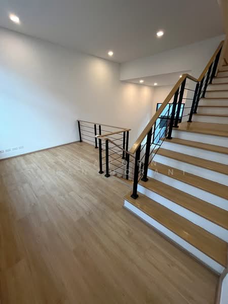 For Sale - 🏡บ้านหรูพร้อมอยู่ Arden พัฒนาการ Townhome เงียบสงบใจกลางเมือง 10 นาที ถึงทองหล่อ, Bangkok