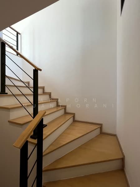 For Sale - 🏡บ้านหรูพร้อมอยู่ Arden พัฒนาการ Townhome เงียบสงบใจกลางเมือง 10 นาที ถึงทองหล่อ, Bangkok