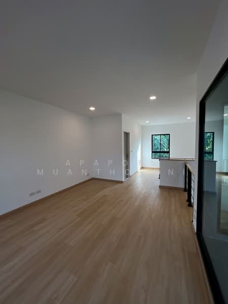 For Sale - 🏡บ้านหรูพร้อมอยู่ Arden พัฒนาการ Townhome เงียบสงบใจกลางเมือง 10 นาที ถึงทองหล่อ, Bangkok