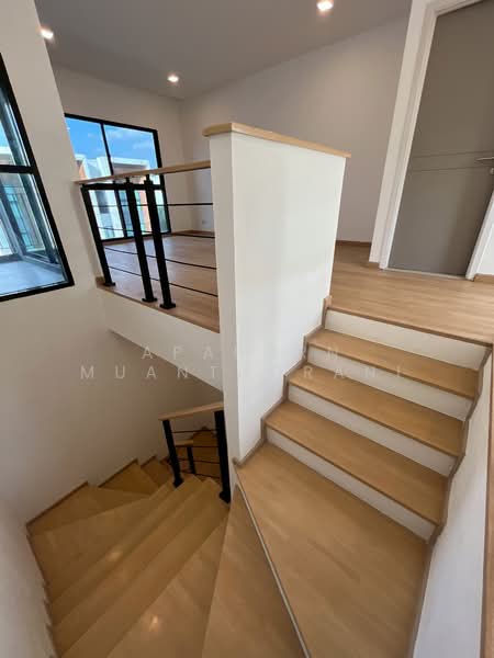 For Sale - 🏡บ้านหรูพร้อมอยู่ Arden พัฒนาการ Townhome เงียบสงบใจกลางเมือง 10 นาที ถึงทองหล่อ, Bangkok