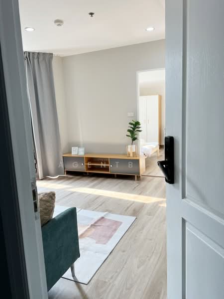 Lumpini Place Water Cliff, Bangkok, Soi Sathu Pradit 19 Yeak 10, Chong Nonsi, Yan Nawa, Bangkok, 1 Bedroom, 32 sqm, Condo For Sale, by Agentbkk, 500210081 - DDproperty.com