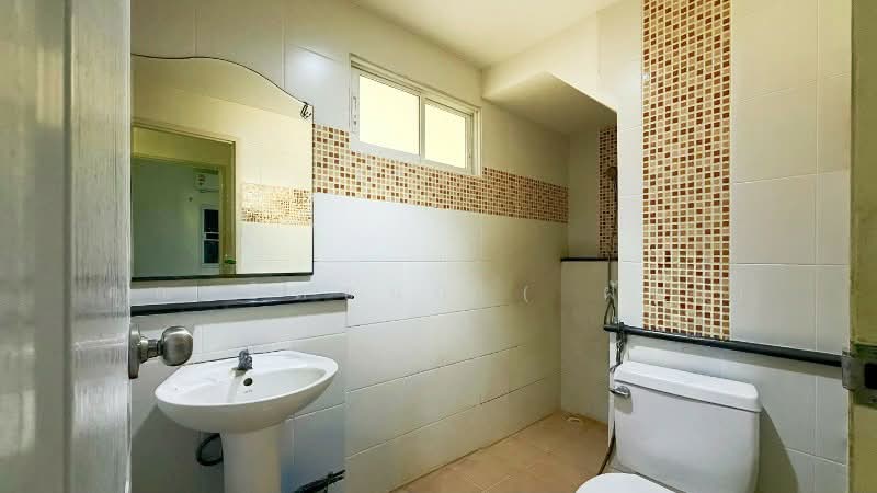 I Leaf Town Rama 2 km. 14, Samut Sakhon, Rama 2, Phanthai Norasing, Muang Samut Sakhon, Samut Sakhon, 4 Bedrooms, 110 sqm, Townhouse For Sale, by คุณ ชิดชนก ( ฝัน ), 500210087 - DDproperty.com