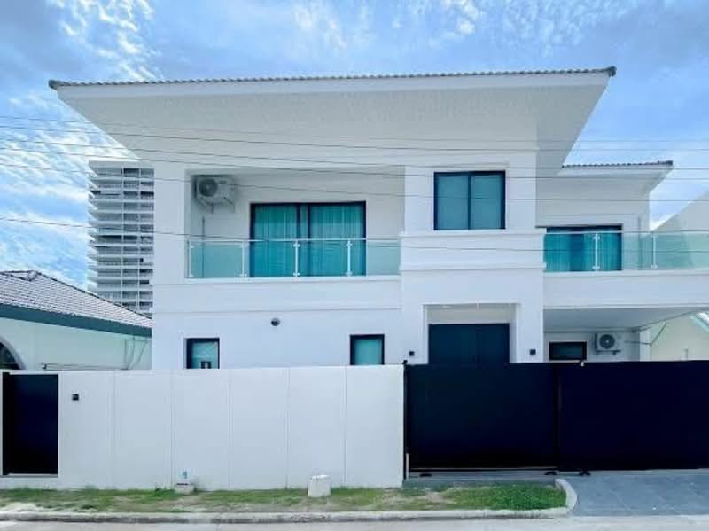 Jomtien Condotel and Village, Chon Buri (Pattaya), 318/39 Thappraya Rd, Nong Pru, Bang Lamung (Pattaya), Chon Buri (Pattaya), 5 Bedrooms, 434 sqm, Villa For Sale, by Nisrine Kadeyyam, 500210101 - DDproperty.com