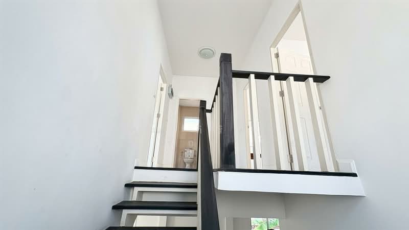 Baan Promptpat Greennova Ramindra‎ : บ้านพร้อมพัฒน์ กรีนโนวา รามอินทรา, กรุงเทพ, ถนนหทัยราษฎร์, สามวาตะวันตก, คลองสามวา, กรุงเทพ, 150 ตร.ม., บ้านแฝด ขาย, โดย คุณ กิริยา วรรณารักษ์ (แอฟ), 500210123 - DDproperty.com