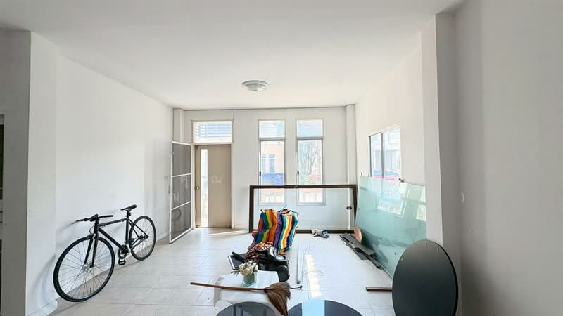 Baan Promptpat Greennova Ramindra, Bangkok, Hatairat Road, Sam Wa Tawan Tok, Khlong Sam Wa, Bangkok, 3 Bedrooms, 150 sqm, Semi-Detached House (Twin House) For Sale, by คุณ กิริยา วรรณารักษ์ (แอฟ), 500210123 - DDproperty.com