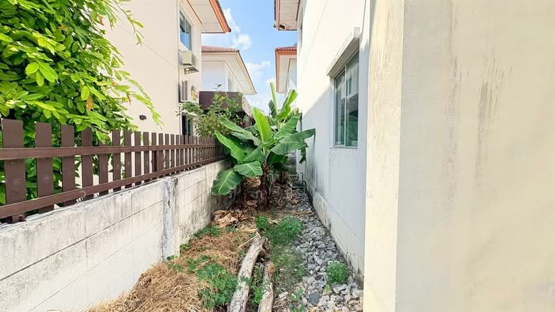 Baan Promptpat Greennova Ramindra, Bangkok, Hatairat Road, Sam Wa Tawan Tok, Khlong Sam Wa, Bangkok, 3 Bedrooms, 150 sqm, Semi-Detached House (Twin House) For Sale, by คุณ กิริยา วรรณารักษ์ (แอฟ), 500210123 - DDproperty.com