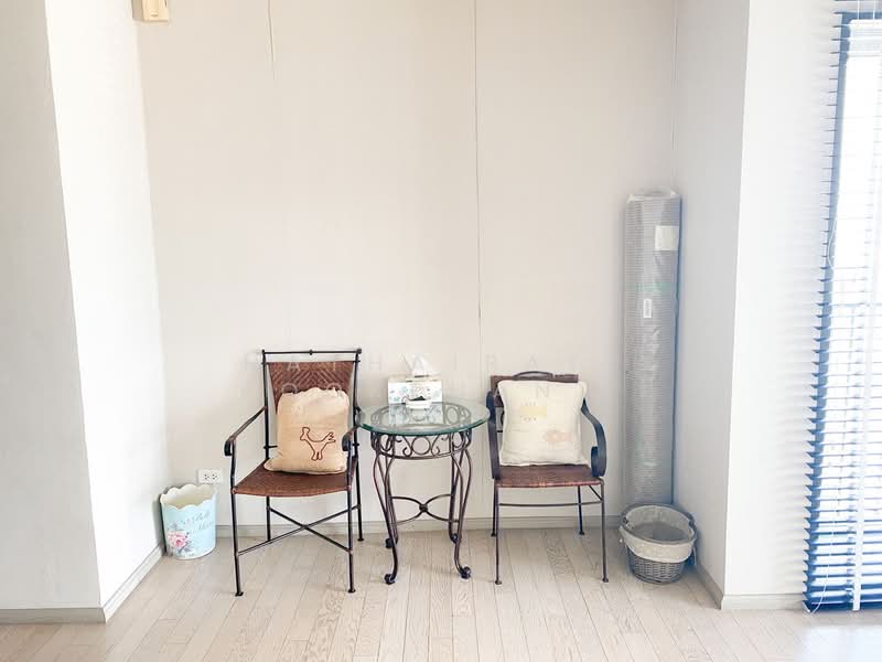 Noble Solo, Bangkok, 988 Thong Lo, Khlong Tan Nua, Watthana, Bangkok, 1 Bedroom, 70 sqm, Condo For Rent, by Hathairat Rookphan , 500210145 - DDproperty.com