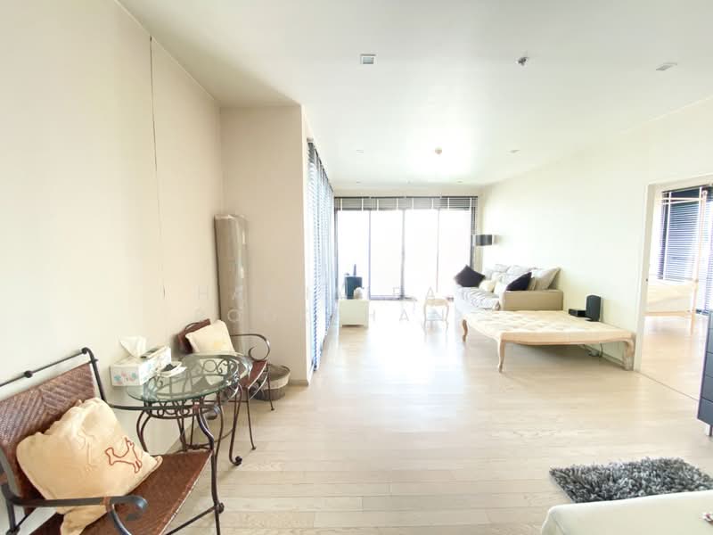 Noble Solo, Bangkok, 988 Thong Lo, Khlong Tan Nua, Watthana, Bangkok, 1 Bedroom, 70 sqm, Condo For Sale, by Hathairat  Rookphan  , 500210151 - DDproperty.com