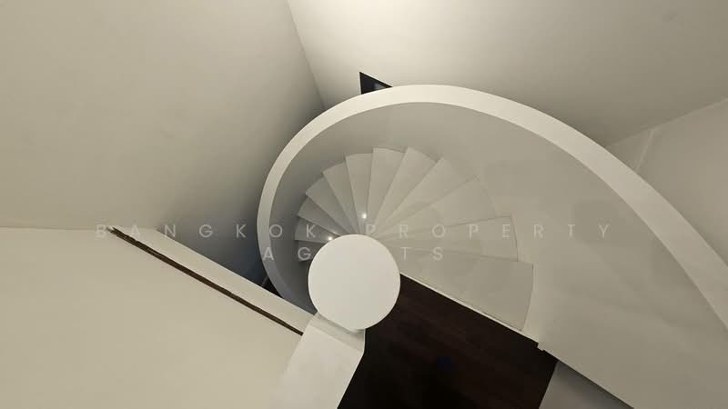 New House condominium, Bangkok, Ploenchit, Lumphini, Pathum Wan, Bangkok, 1 Bedroom, 93 sqm, Condo For Rent, by BANGKOK PROPERTY AGENTS, 500210152 - DDproperty.com