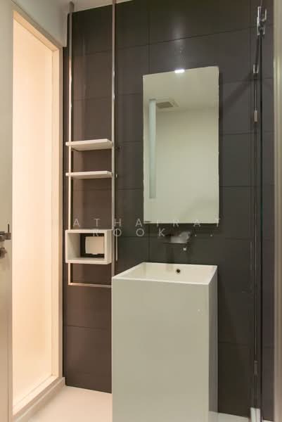 The Room BTS Wongwianyai, Bangkok, 44 KrungThonBuri Road, Khlong Ton Sai, Khlong San, Bangkok, 1 Bedroom, 48 sqm, Condo For Rent, by Hathairat Rookphan , 500210154 - DDproperty.com