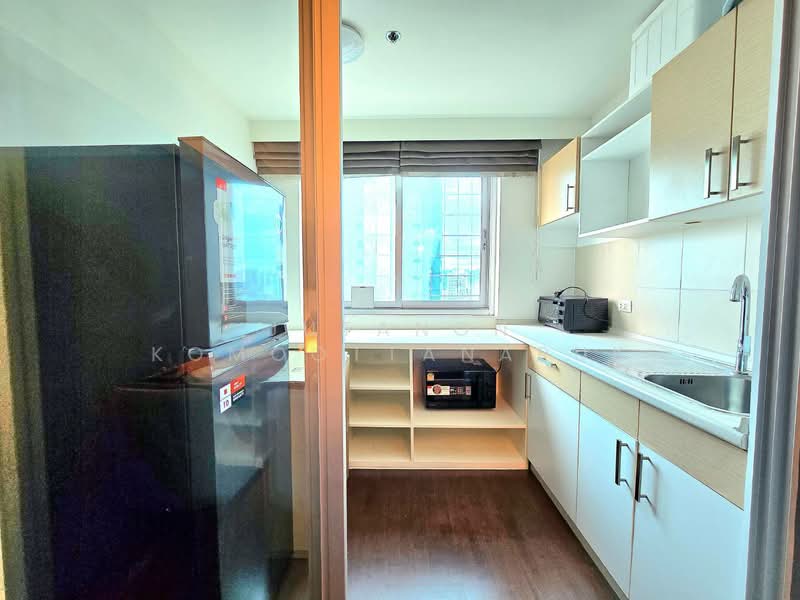 Supalai Park Ekkamai-Thonglor, Bangkok, Petchaburi Road, Bang Kapi, Huai Khwang, Bangkok, 2 Bedrooms, 82 sqm, Condo For Sale, by Jutanon Komoottanaruk, 500210156 - DDproperty.com