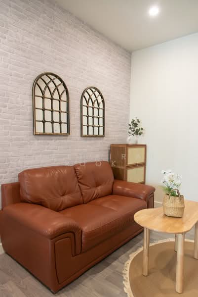 The Room BTS Wongwianyai, Bangkok, 44 KrungThonBuri Road, Khlong Ton Sai, Khlong San, Bangkok, 1 Bedroom, 48 sqm, Condo For Sale, by Hathairat  Rookphan  , 500210157 - DDproperty.com