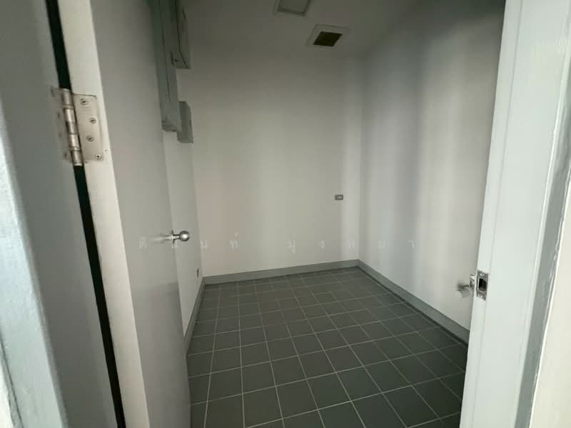 Office space for Rent Phloen Chit Tower 330 sqm, Bangkok, Lumphini, Pathum Wan, Bangkok, , 330 sqm, Office Space For Rent, by Chutinun Mungmai, 500210165 - DDproperty.com