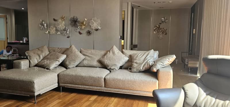 Domus 18, Bangkok, Soi Sukhumvit 18, Khlong Toei, Khlong Toei, Bangkok, 3 Bedrooms, 250 sqm, Condo For Rent, by สุกัญญา เทพจันทรา (เบตตี้), 500210172 - DDproperty.com