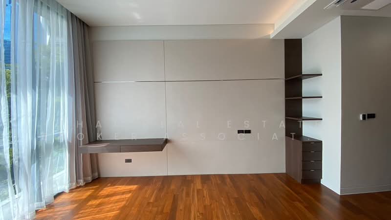 Domus 18, Bangkok, Soi Sukhumvit 18, Khlong Toei, Khlong Toei, Bangkok, 3 Bedrooms, 250 sqm, Condo For Rent, by สุกัญญา เทพจันทรา (เบตตี้), 500210172 - DDproperty.com