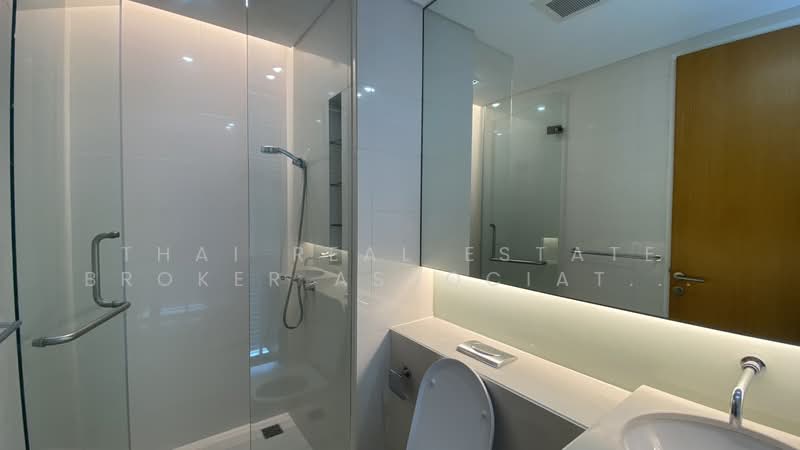 Domus 18, Bangkok, Soi Sukhumvit 18, Khlong Toei, Khlong Toei, Bangkok, 3 Bedrooms, 250 sqm, Condo For Rent, by สุกัญญา เทพจันทรา (เบตตี้), 500210172 - DDproperty.com