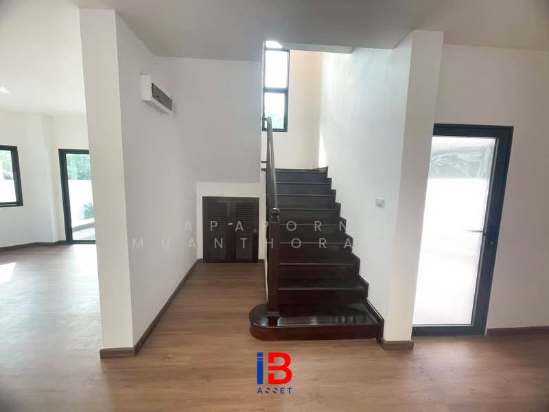 ขายบ้านเดี่ยว ลาดพร้าว117 บางกะปิ ทำเลดีมาก เดินทางสะดวก, Bangkok, Khlong Chan, Bang Kapi, Bangkok, 3 Bedrooms, 210 sqm, Single Detached House For Sale, by Apaporn Muanthorani, 500210184 - DDproperty.com