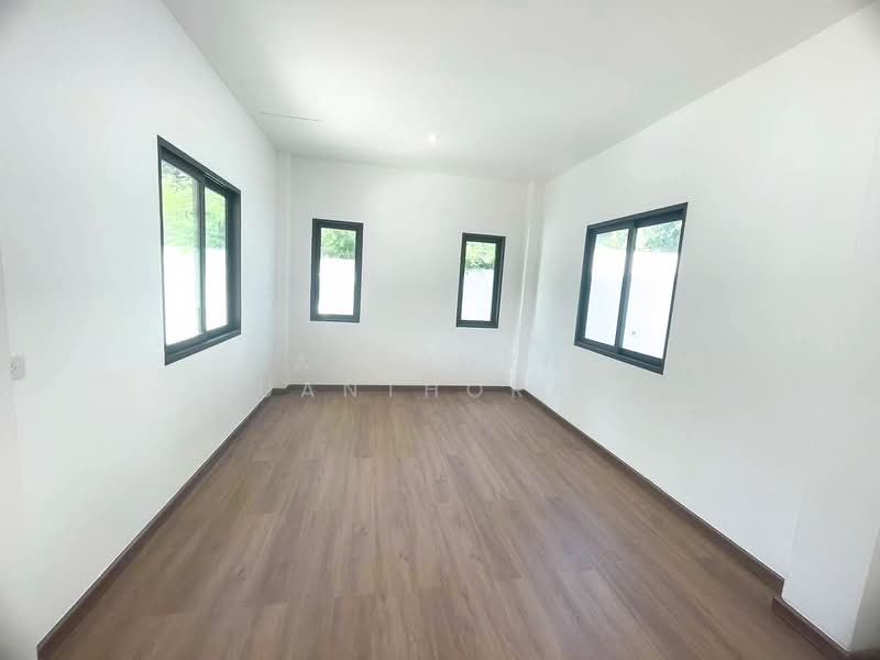 🔥 คุ้มจนต้องรีบจอง! บ้านเดี่ยวใหม่ ลาดพร้าว 117 ทำเลดี ราคาต่ำกว่าประเมิน เพียง 9.99 ล้านบาท!หรูหรา, Bangkok, Khlong Chan, Bang Kapi, Bangkok, 3 Bedrooms, 210 sqm, Single Detached House For Sale, by Apaporn Muanthorani, 500210184 - DDproperty.com