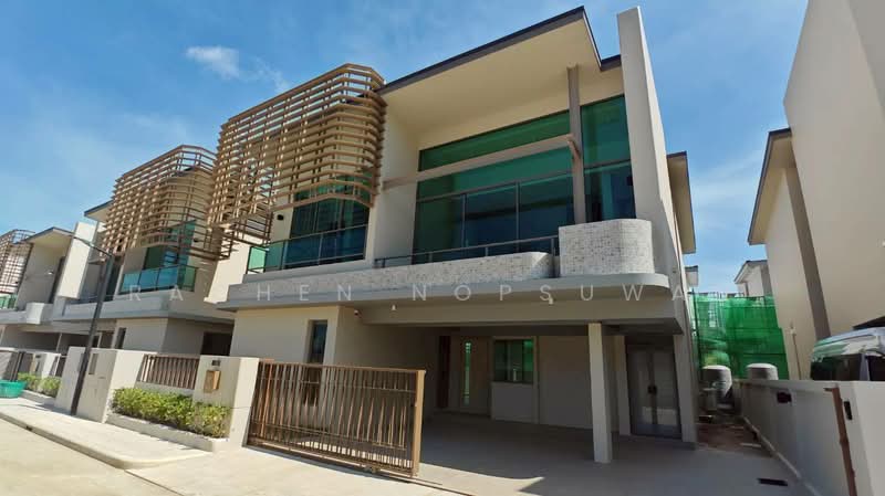 For Sale - Luxury 2-story detached house for sale in a gated community near Prince of Songkla University. 60 sq, Songkhla