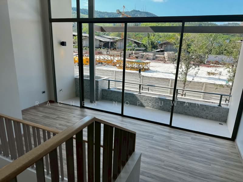 For Sale - Luxury 2-story detached house for sale in a gated community near Prince of Songkla University. 60 sq, Songkhla