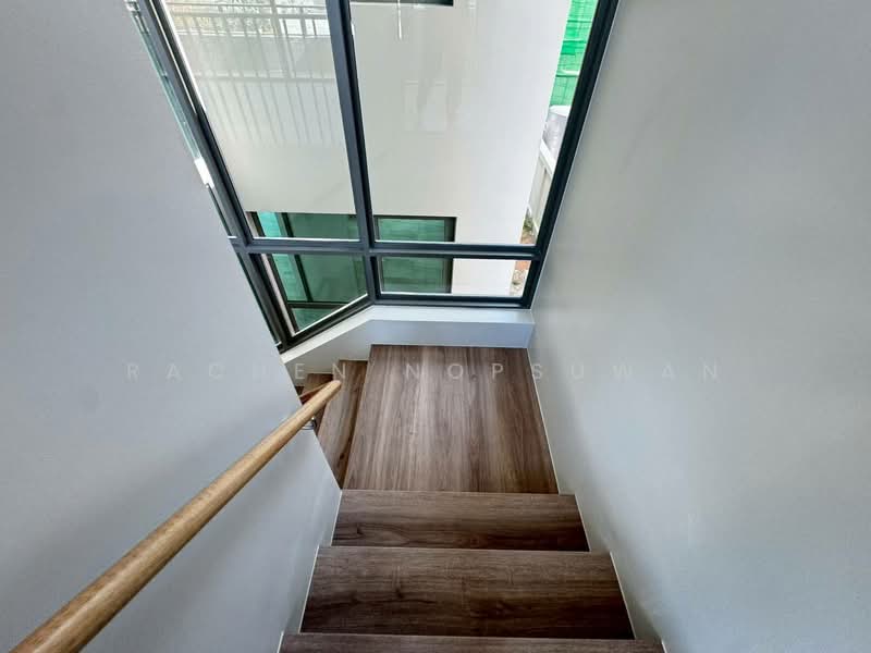 ขาย - ขาย บ้านเดี่ยวสุดหรู 2 ชั้น ในโครงการ ใกล้มอ. ขนาด 60 ตร.ว ขนาด 4 ห้องนอน ขาย 10.9 ล้านบาท, สงขลา