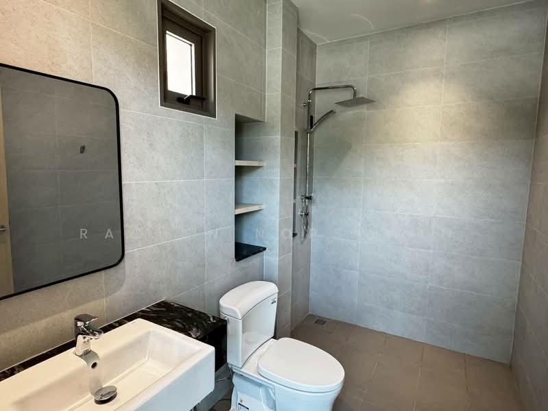 For Sale - Luxury 2-story detached house for sale in a gated community near Prince of Songkla University. 60 sq, Songkhla