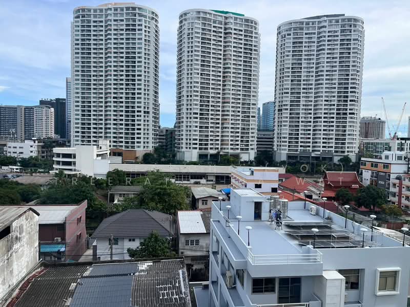 Lyss Ratchayothin, Bangkok, Phahon Yothin 27 Alley, Chatuchak, Chatuchak, Bangkok, 2 Bedrooms, 49 sqm, Condo For Rent, by Bencharong (Yok) Treerat-a-na-wat, 500210195 - DDproperty.com