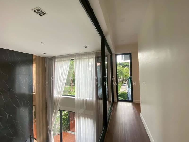 Setthasiri Pattanakarn, Bangkok, Phatthanakan-Onnut Road (New Cut), Prawet, Prawet, Bangkok, 4 Bedrooms, 350 sqm, Single Detached House For Sale, by Chaiyapatr Jensatienwong, 500210200 - DDproperty.com