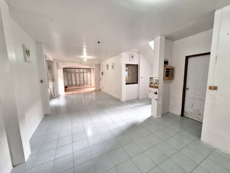 Flora Ville Park City Suwinthawong : ฟลอร่าวิลล์ พาร์ค ซิตี้ สุวินทวงศ์, กรุงเทพ, ถนนสุวินทวงศ์, ลำผักชี, หนองจอก, กรุงเทพ, 150 ตร.ม., บ้านเดี่ยว ขาย, โดย The Best Property ติ๊ก, 500210221 - DDproperty.com