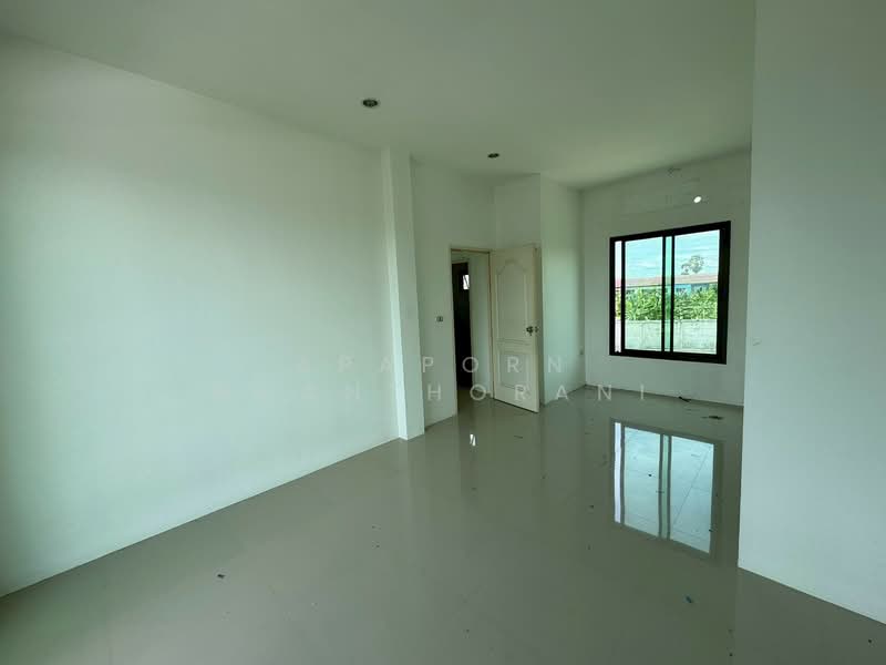 For Sale - ขายบ้านเดี่ยว นาสร้าง พร้อมที่ดินหน้าบ้านกว้างมาก, Nakhon Pathom