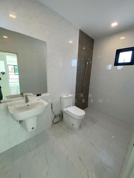 ขายบ้านเดี่ยว ใจกลางเมืองนครปฐม จอดรถยนต์ได้ 10คัน+ ราคานี้หาไม่ได้แล้ว !!, นครปฐม, นครปฐม, เมืองนครปฐม, นครปฐม, 120 ตร.ม., บ้านเดี่ยว ขาย, โดย Apaporn Muanthorani, 500210224 - DDproperty.com