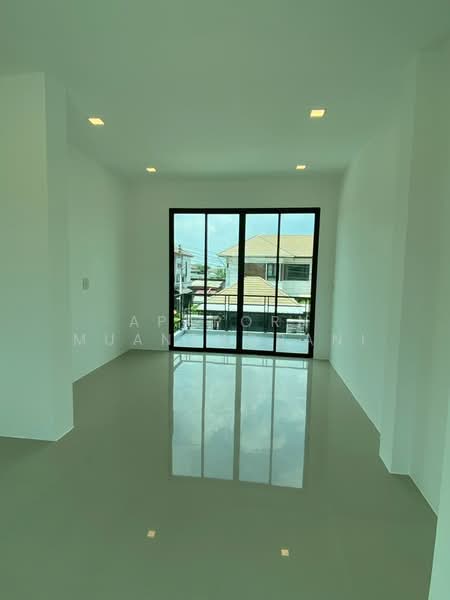 ขายบ้านเดี่ยว นาสร้าง ใจกลางเมืองนครปฐม จอดรถยนต์ได้ 10คัน+ ราคานี้หาไม่ได้แล้ว !!, นครปฐม, นครปฐม, เมืองนครปฐม, นครปฐม, 120 ตร.ม., บ้านเดี่ยว ขาย, โดย Apaporn Muanthorani, 500210224 - DDproperty.com