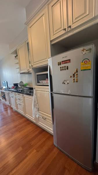 Ivy Sathorn 10, Bangkok, 88 Soi Sathorn 12, Sathorn Road, Silom, Bang Rak, Bangkok, 1 Bedroom, 40 sqm, Condo For Rent, by Sarocha Sakprasart, 500210237 - DDproperty.com