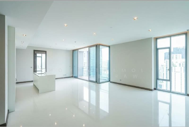 Q1 Sukhumvit, Bangkok, 1 Sukhumvit Road, Khlong Toei, Khlong Toei, Bangkok, 3 Bedrooms, 159 sqm, Condo For Sale, by Chomratkamol Soontorntarawong (Gor), 500210264 - DDproperty.com