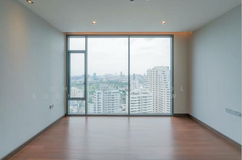 Q1 Sukhumvit, Bangkok, 1 Sukhumvit Road, Khlong Toei, Khlong Toei, Bangkok, 3 Bedrooms, 159 sqm, Condo For Sale, by Chomratkamol Soontorntarawong (Gor), 500210264 - DDproperty.com