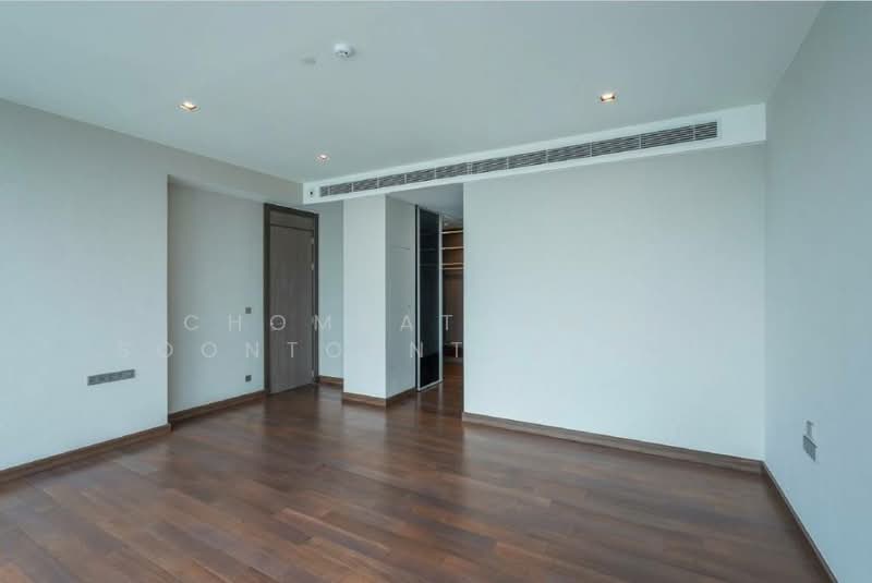 Q1 Sukhumvit, Bangkok, 1 Sukhumvit Road, Khlong Toei, Khlong Toei, Bangkok, 3 Bedrooms, 159 sqm, Condo For Sale, by Chomratkamol Soontorntarawong (Gor), 500210264 - DDproperty.com