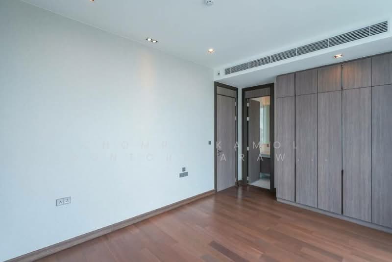 Q1 Sukhumvit, Bangkok, 1 Sukhumvit Road, Khlong Toei, Khlong Toei, Bangkok, 3 Bedrooms, 159 sqm, Condo For Sale, by Chomratkamol Soontorntarawong (Gor), 500210264 - DDproperty.com