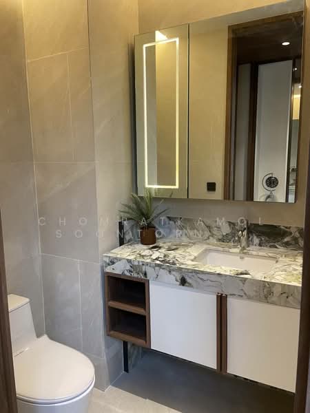 ROMM Convent, Bangkok, 42 Convent Road, Silom, Bang Rak, Bangkok, 2 Bedrooms, 117 sqm, Condo For Sale, by Chomratkamol Soontorntarawong (Gor), 500210269 - DDproperty.com