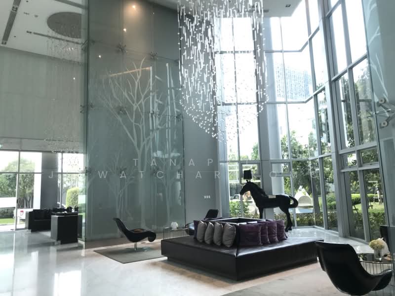 Life Ratchadapisek, Bangkok, 279 Ratchadapisaek Road, Huai Khwang, Huai Khwang, Bangkok, 2 Bedrooms, 65 sqm, Condo For Rent, by Tanapat Jitwatcharakomol, 500210333 - DDproperty.com