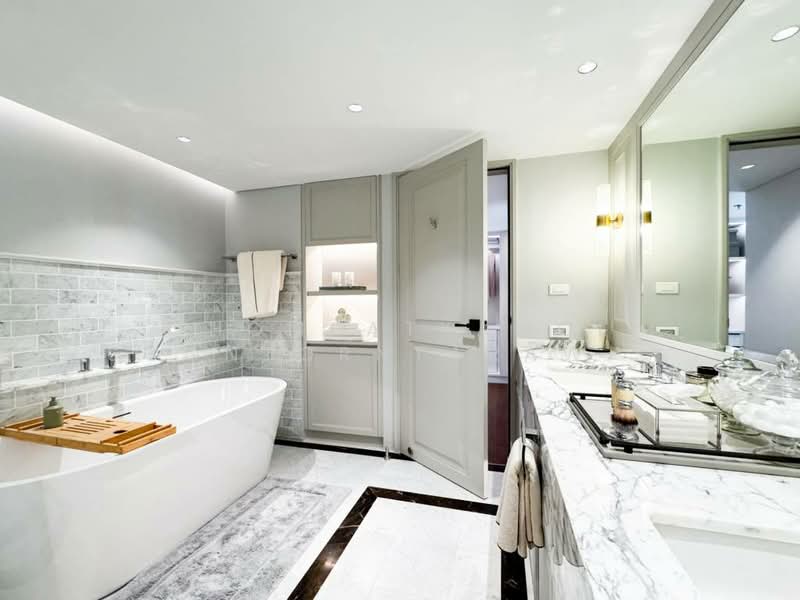 The Canvas Sukhumvit-Samrong, Samut Prakan, Thang Rotfai Sai Kao Paknam Road, Sam Rong, Phra Pra Daeng, Samut Prakan, 3 Bedrooms, 235 sqm, Condo For Sale, by Chomratkamol Soontorntarawong (Gor), 500210343 - DDproperty.com