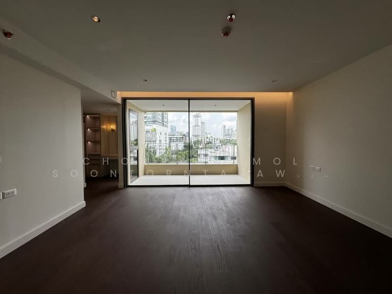 The Canvas Sukhumvit-Samrong, Samut Prakan, Thang Rotfai Sai Kao Paknam Road, Sam Rong, Phra Pra Daeng, Samut Prakan, 3 Bedrooms, 235 sqm, Condo For Sale, by Chomratkamol Soontorntarawong (Gor), 500210347 - DDproperty.com