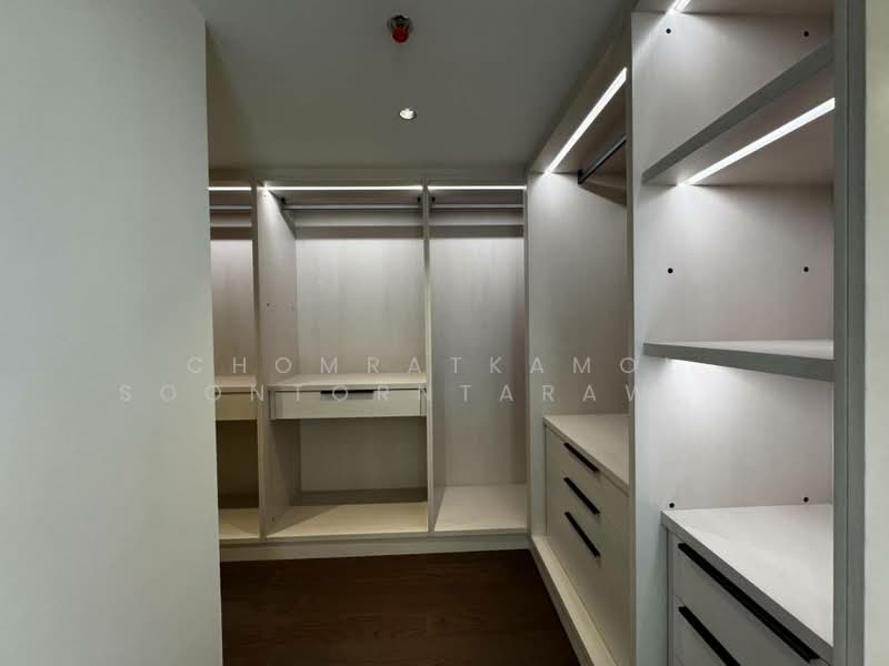 The Canvas Sukhumvit-Samrong, Samut Prakan, Thang Rotfai Sai Kao Paknam Road, Sam Rong, Phra Pra Daeng, Samut Prakan, 3 Bedrooms, 235 sqm, Condo For Sale, by Chomratkamol Soontorntarawong (Gor), 500210347 - DDproperty.com