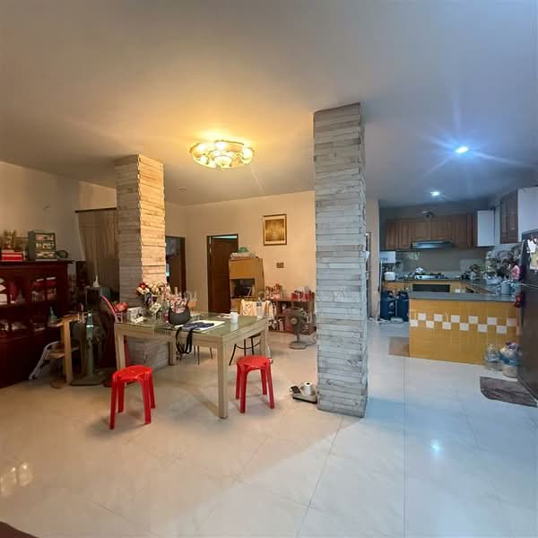 บ้านเดี่ยว 1 ชั้น 77 ตร.ว. หมู่บ้านตะวันรุ่ง ซอยลาดพร้าว64 (แยก4), กรุงเทพ, ถนนลาดพร้าว, วังทองหลาง, วังทองหลาง, กรุงเทพ, 200 ตร.ม., บ้านเดี่ยว ขาย, โดย คุณ วนิดา แสนทวีสุข (นิ), 500210380 - DDproperty.com